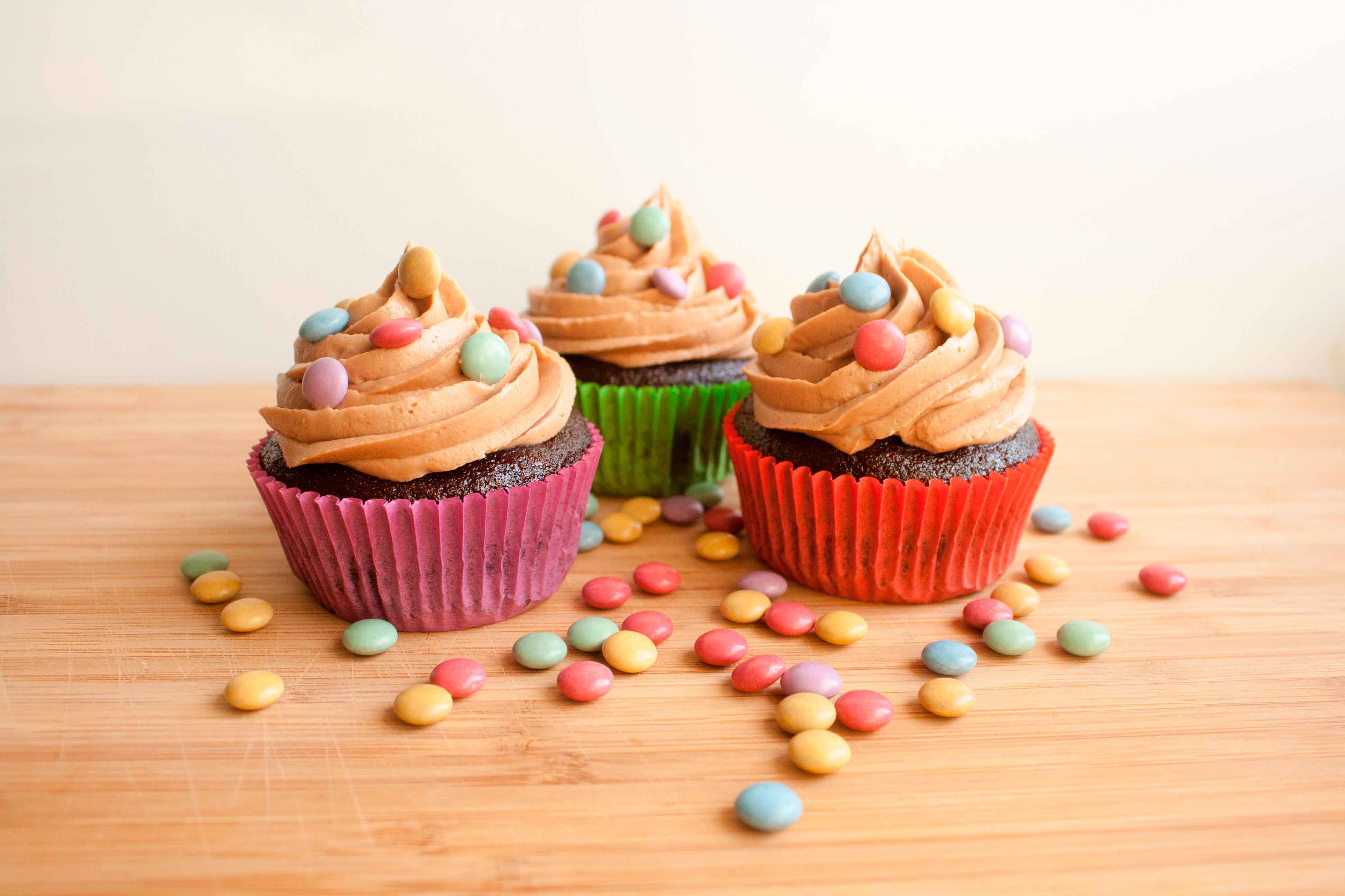 vegane Cupcakes mit Schokolinsen